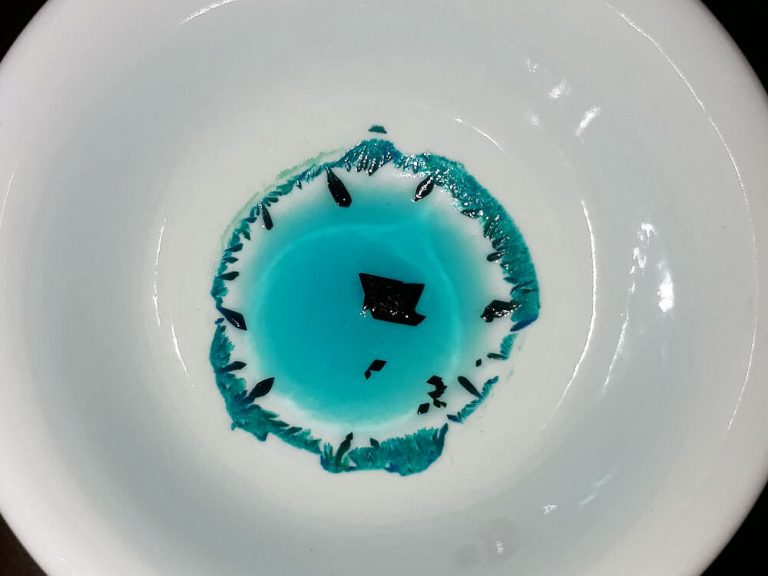 How to Grow a Perfect Copper Acetate Crystal with Scrap Copper & Vinegar