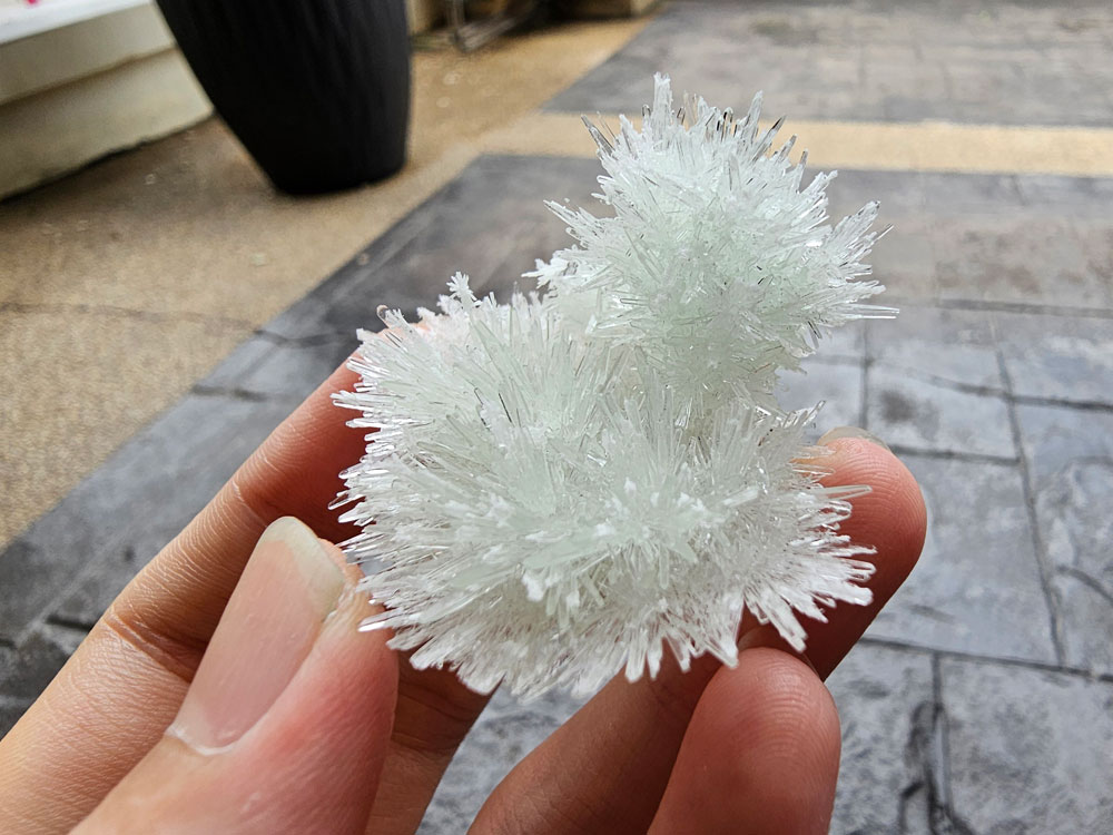 Slightly green MAP crystals due to iron impurities
